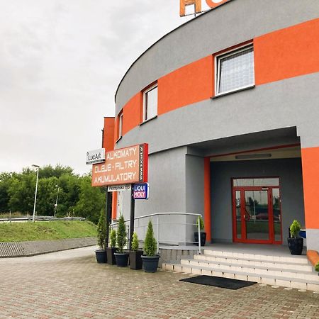 Hotel Ava Γκλίβιτσε Εξωτερικό φωτογραφία