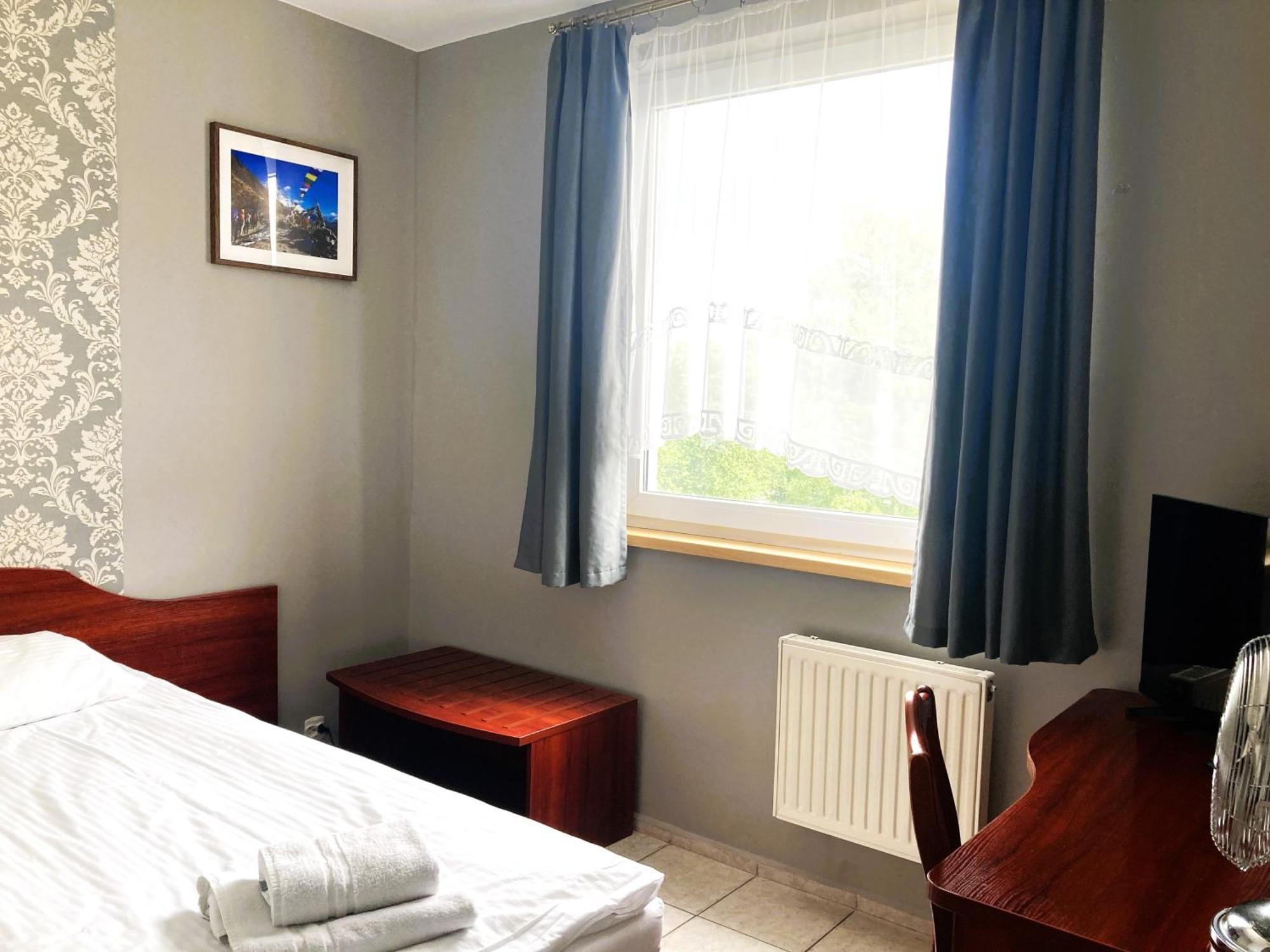 Hotel Ava Γκλίβιτσε Εξωτερικό φωτογραφία