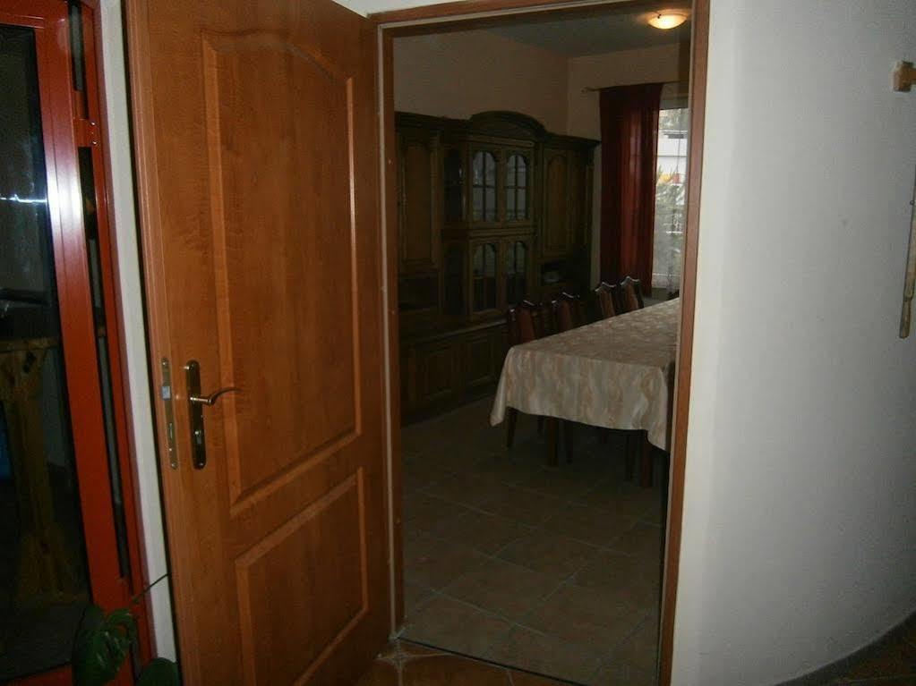 Hotel Ava Γκλίβιτσε Εξωτερικό φωτογραφία